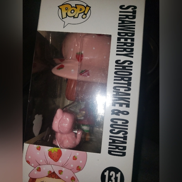 FUNKO STRAWBERRY SHORTCAKE & CUSTARD NIB - Picture 2 of 11